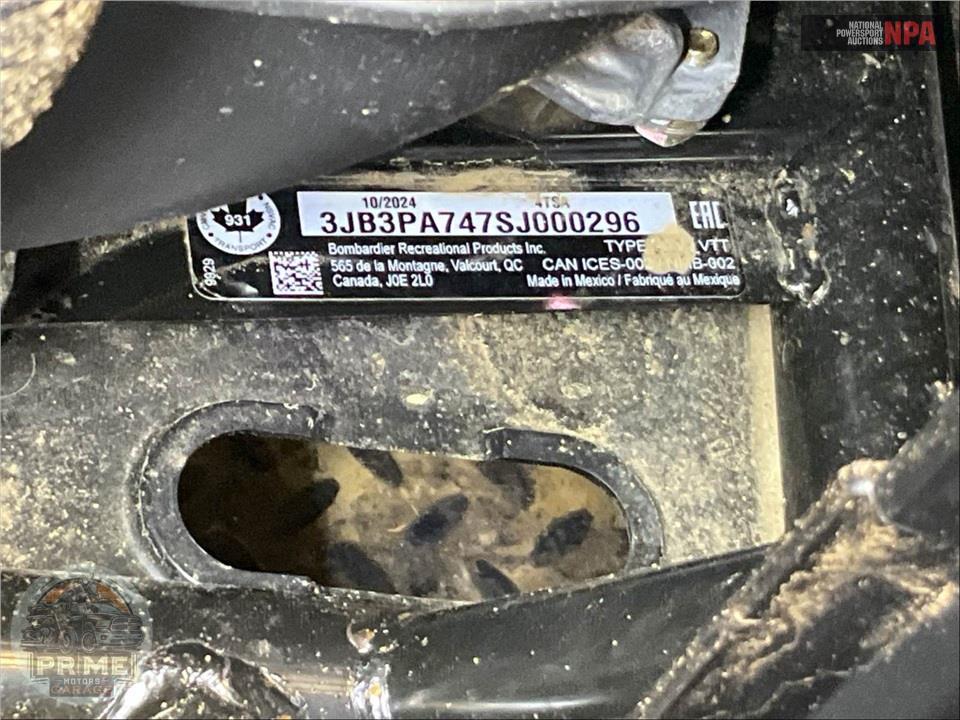 2025 Can-Am OUTLANDER MAX XT 1000R — фото 20