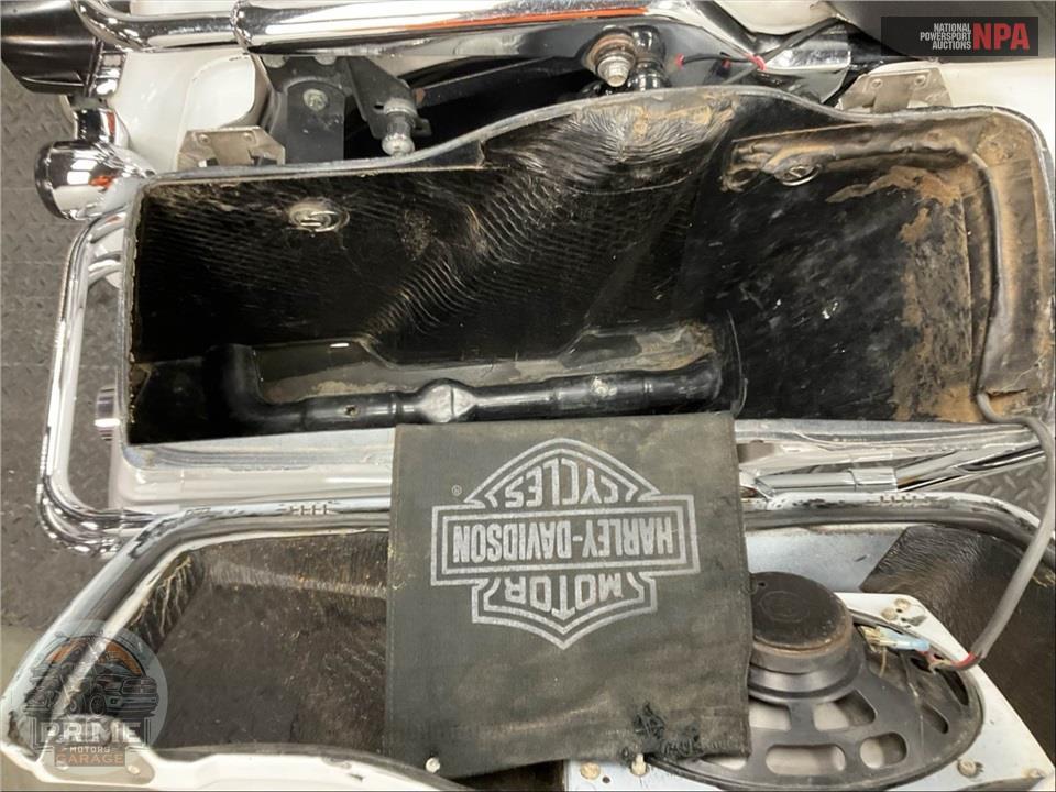 2008 Harley-Davidson FLHX STREET GLIDE — фото 34