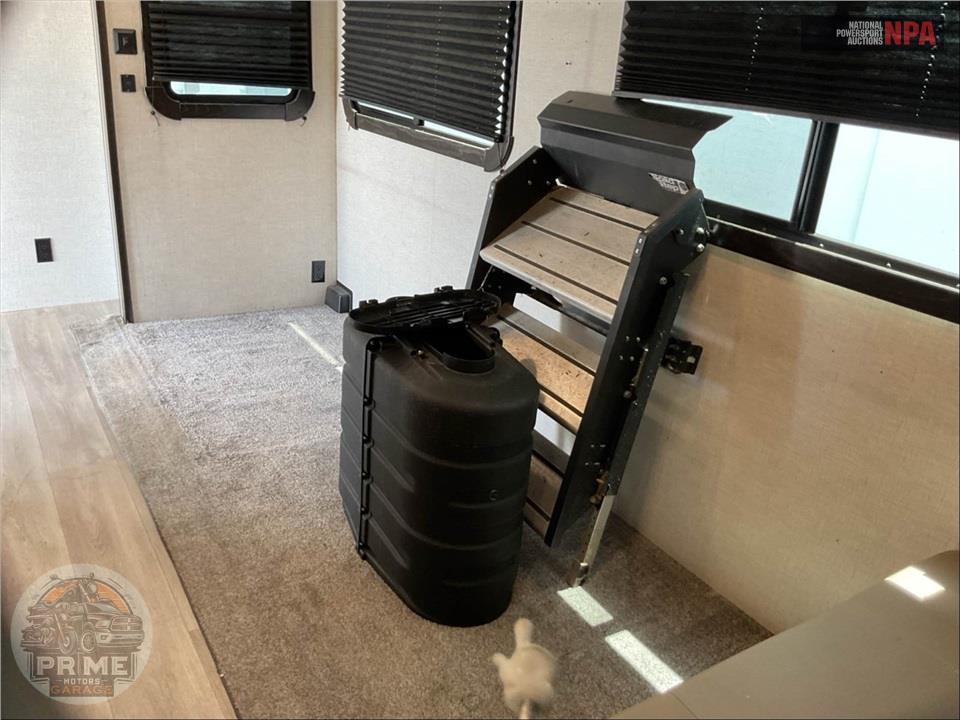 2021 Crossroads Rv M-27 RBS - CRUISER AIRE SERIES — фото 10