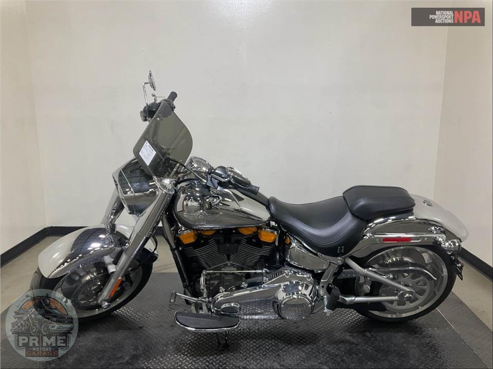2025 Harley-Davidson FLSTFI SOFTAIL FAT BOY GRAY GHOST — фото 3