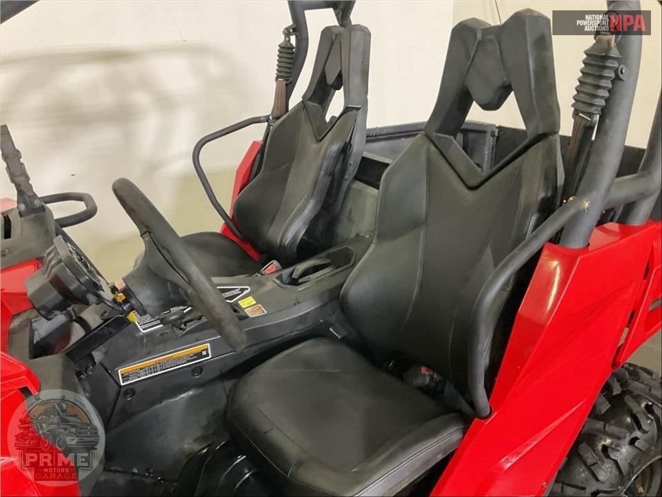 2017 Can-Am COMMANDER 800R — фото 20