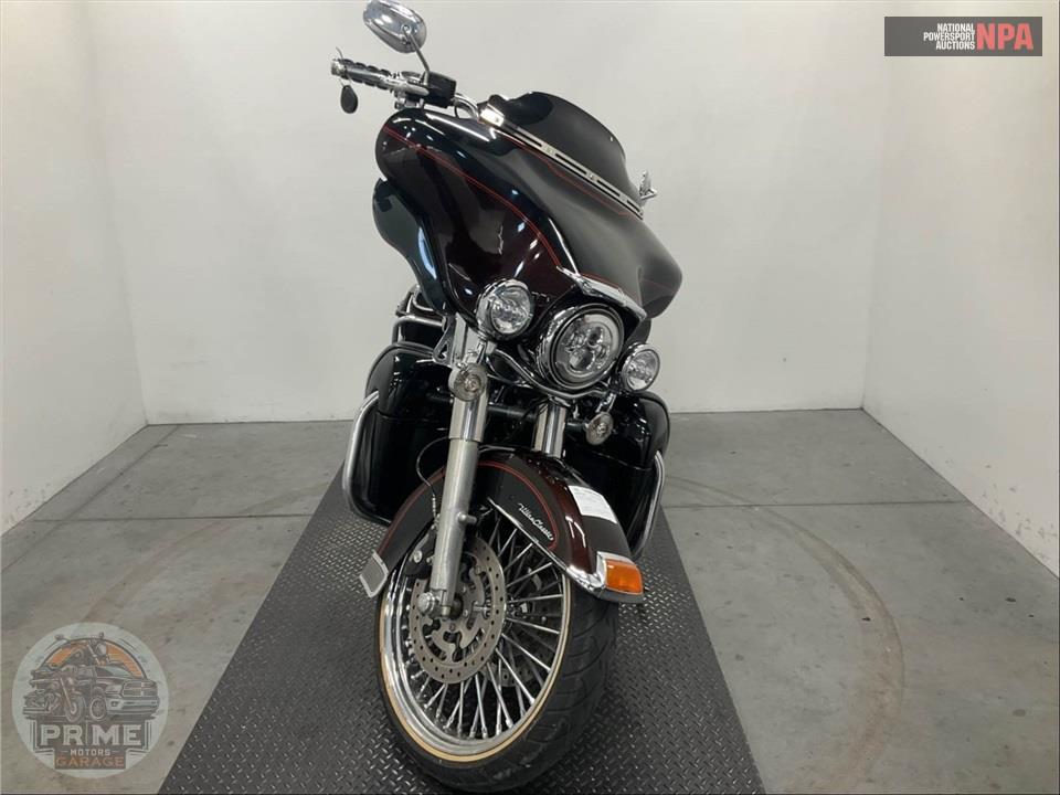 2011 Harley-Davidson FLHTCU UL CLSC EL GLIDE — фото 2