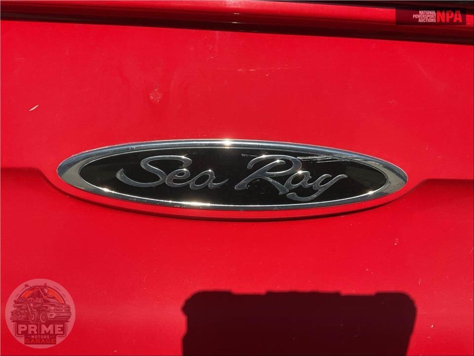 2017 Sea Ray Boats SLX-W 230 SLX SERIES L=23/E=1 370HP MERC IB — фото 52