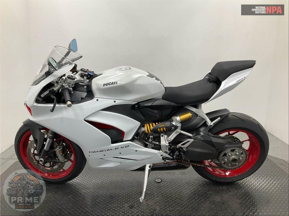 2022 Ducati PANIGALE V2 — фото 3