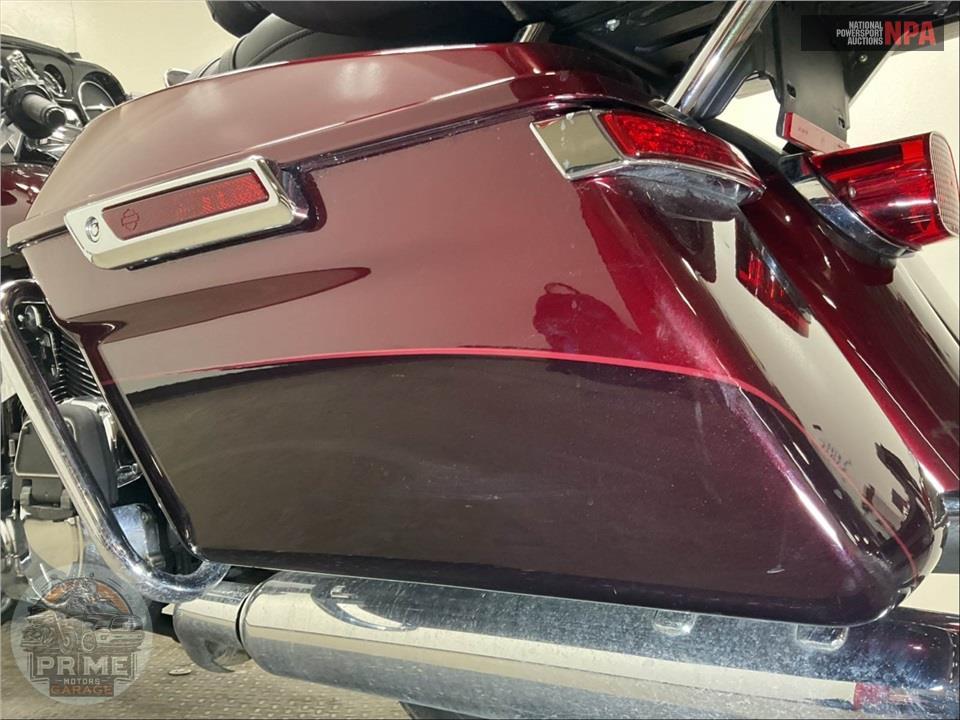 2015 Harley-Davidson FLHTK ELECTRA GLIDE ULTRA LIMITED — фото 20