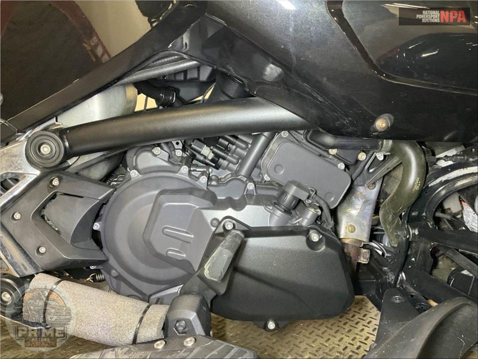 2016 Can-Am SPYDER F3 SE6 LIMITED — фото 6