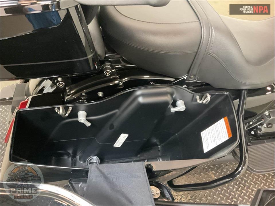 2025 Harley-Davidson FLHXU STEET GLIDE ULTRA — фото 18