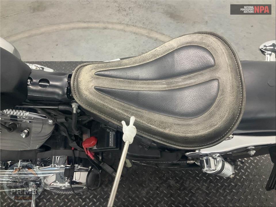 2012 Harley-Davidson XL1200V SEVENTY-TWO DE/PE — фото 25