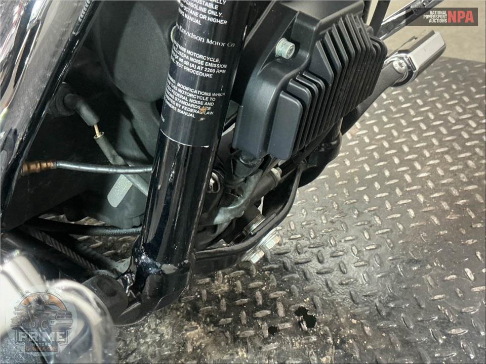 2012 Harley-Davidson FXDWG-103 DYNA WIDE GLIDE — фото 13