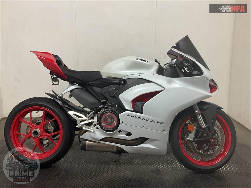 2022 Ducati PANIGALE V2 — фото 1