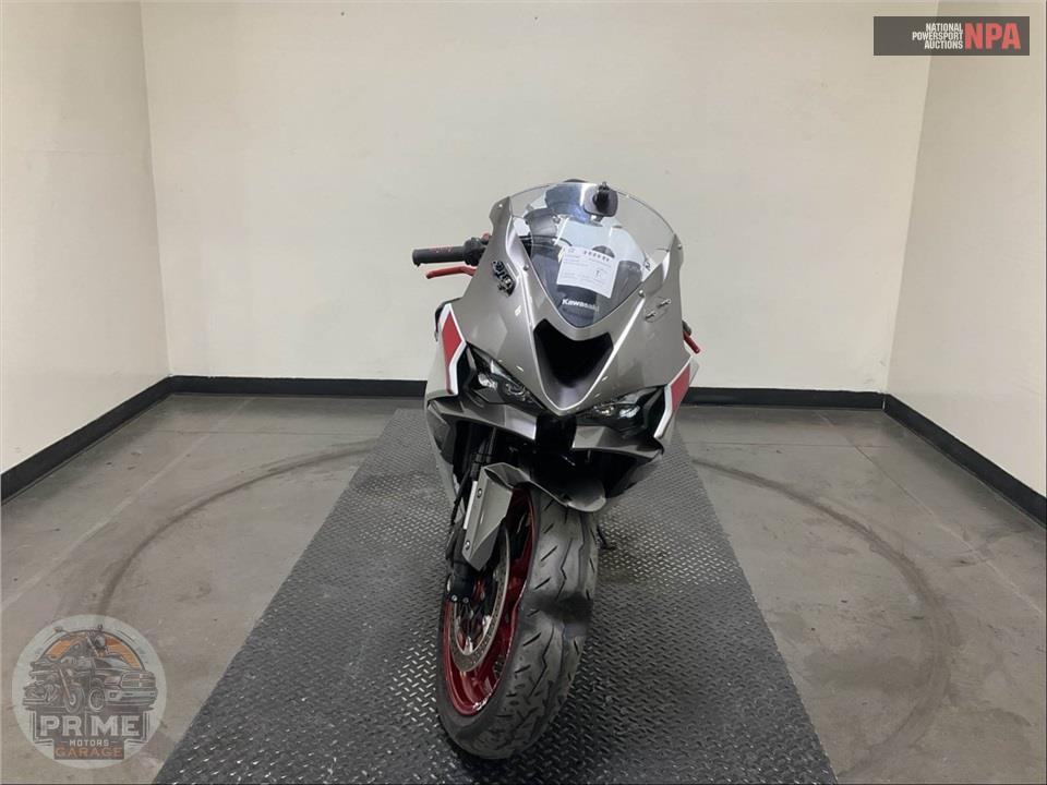 2025 Kawasaki ZX636KSFAL NINJA ZX-6R — фото 2