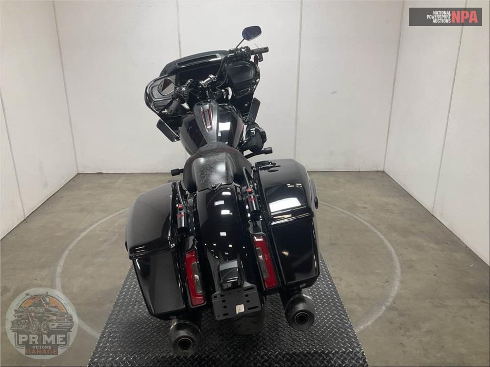 2024 Harley-Davidson FLTRXSTSE CVO ROAD GLIDE ST — фото 4