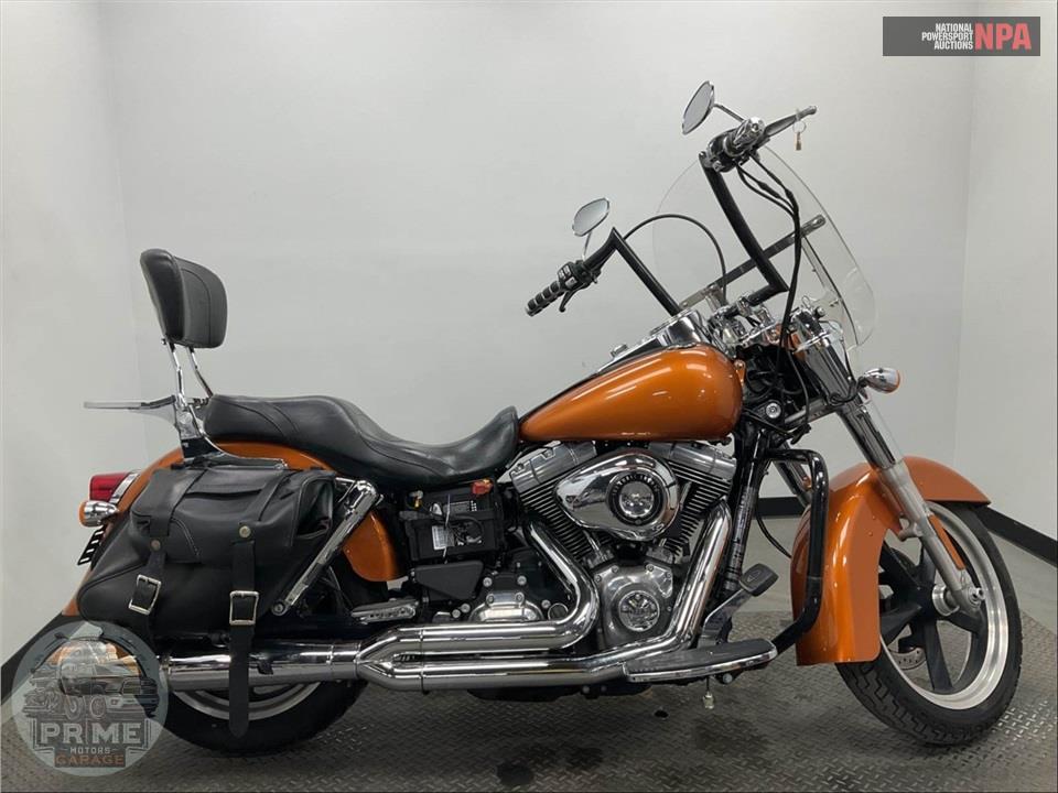 2014 Harley-Davidson FLD-103 DYNA SWITCHBACK — фото 1