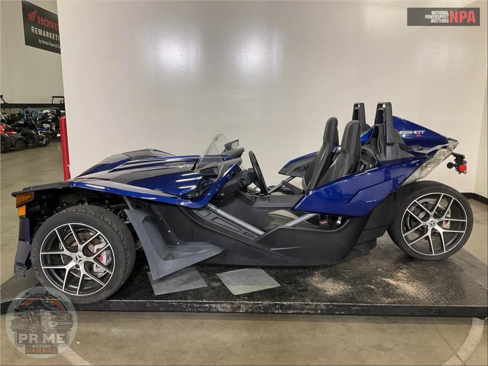 2018 Polaris SLINGSHOT SL (BLUE/RED) — фото 3