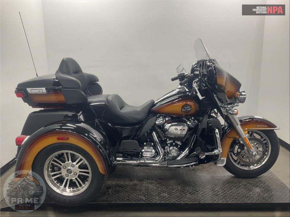 2024 Harley-Davidson FLHTCUTG TRI GLIDE ULTRA CLASSIC — фото 1