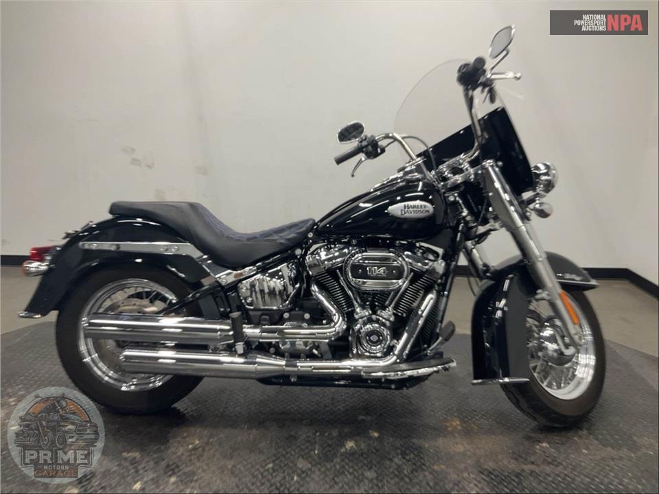 2022 HARLEY-DAVIDSON FLHCS HERITAGE CLASSIC