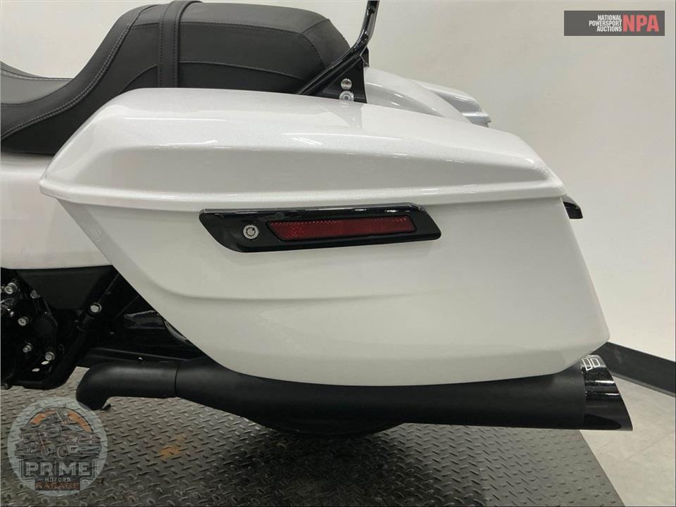 2025 Harley-Davidson FLHX STREET GLIDE — фото 15