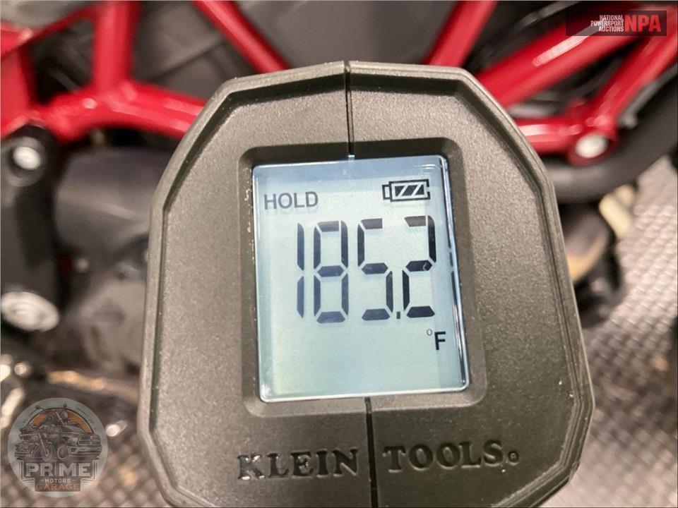 2022 Indian Motorcycle FTR R CARBON — фото 8