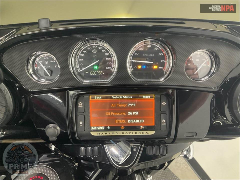 2016 Harley-Davidson FLHXSE CVO STREET GLIDE SPECIAL — фото 5