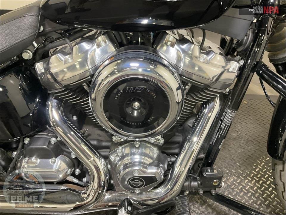2025 Harley-Davidson FXBB STREET BOB — фото 6