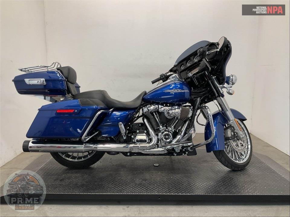 2017 HARLEY-DAVIDSON FLHXS STREET GLIDE SPECIAL