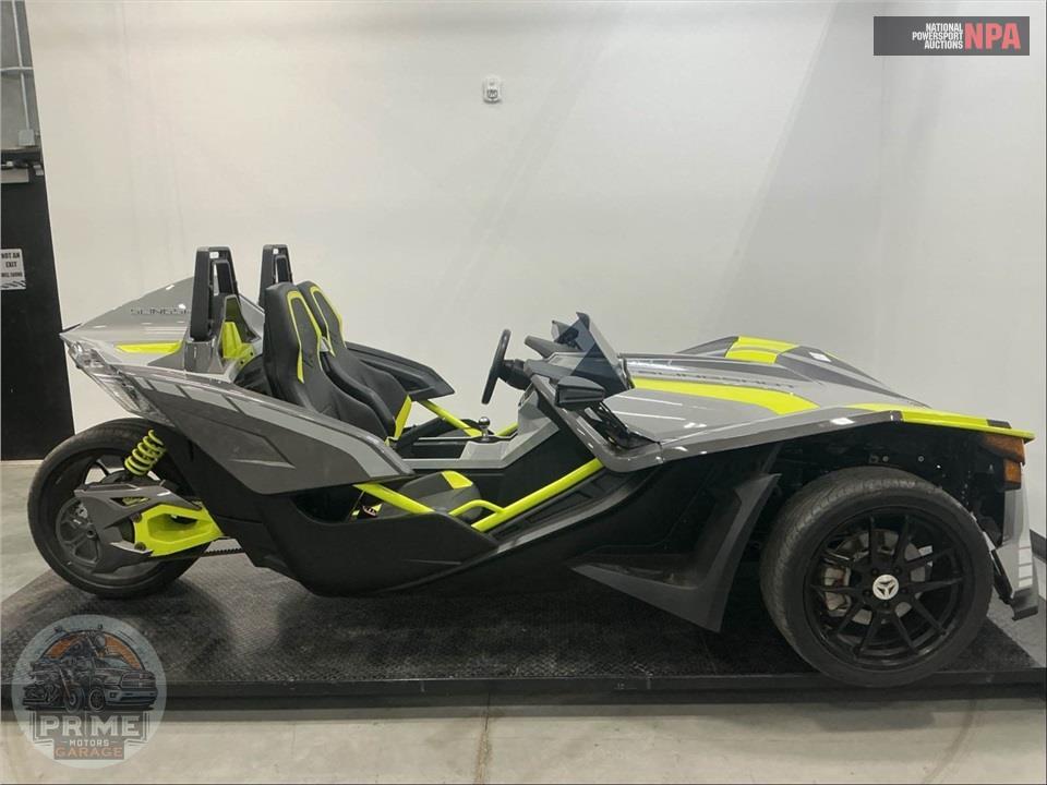 2018 Polaris SLINGSHOT SLR LE (GRAY/YLW) — фото 1