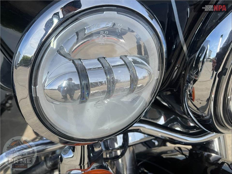 2013 Harley-Davidson FLHTK ELECTRA GLIDE UL LI — фото 30