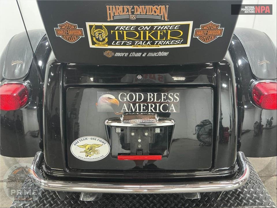 2010 Harley-Davidson FLHXXX STREET GLIDE TRIKE — фото 29