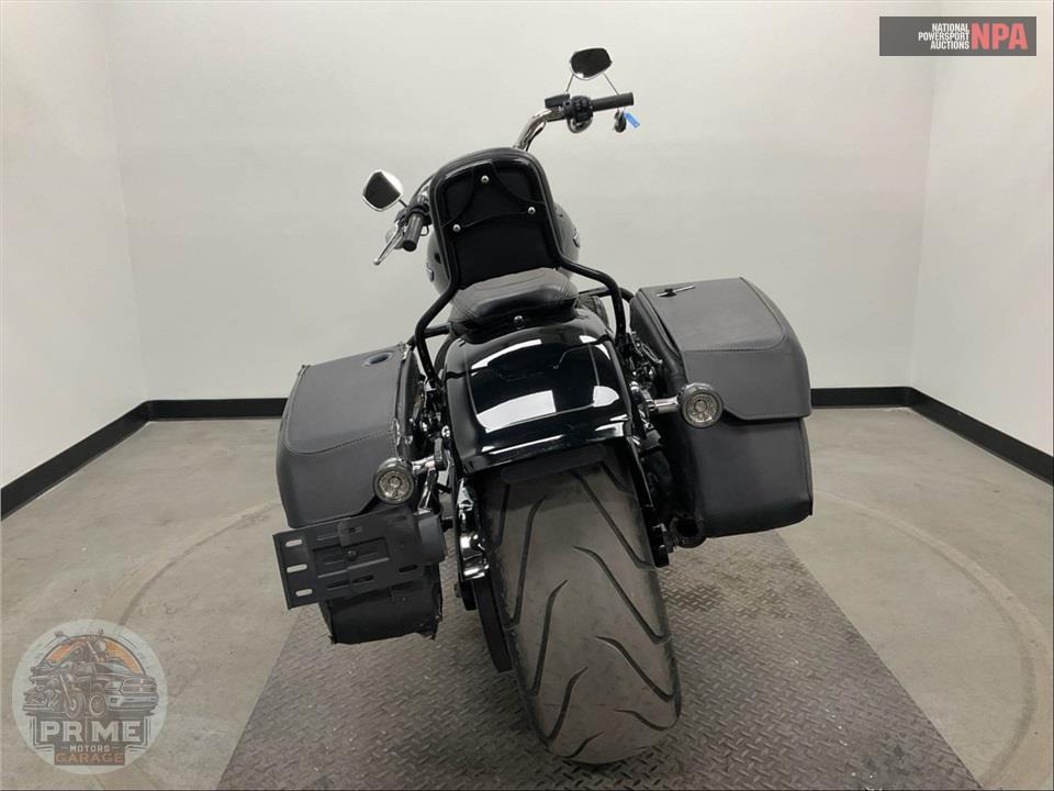 2022 Harley-Davidson FLFBS FAT BOY 114 — фото 4