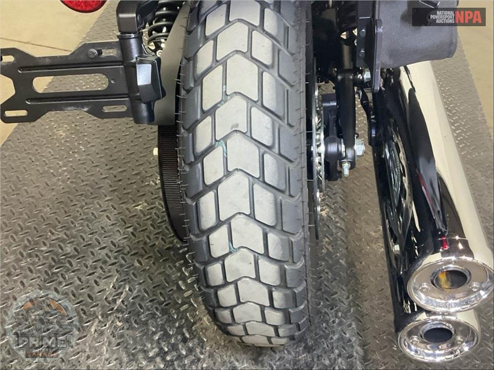 2022 Indian Motorcycle SCOUT BOBBER (ABS, SMOKE COLOR) — фото 15