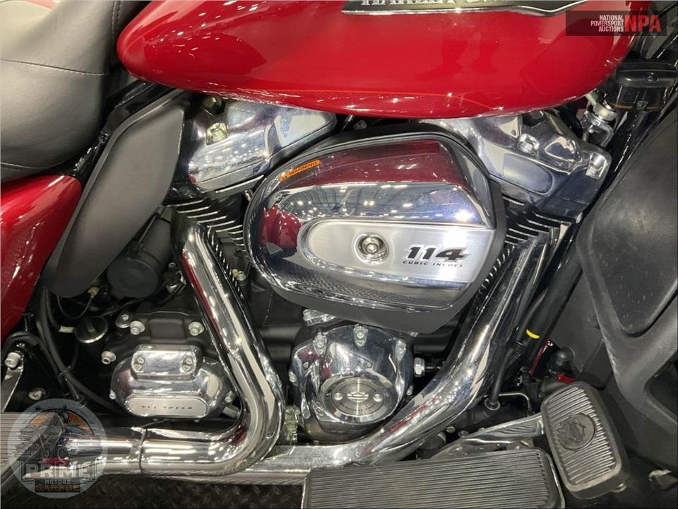 2021 Harley-Davidson FLHTCUTG TRI GLIDE ULTRA CLASSIC — фото 6