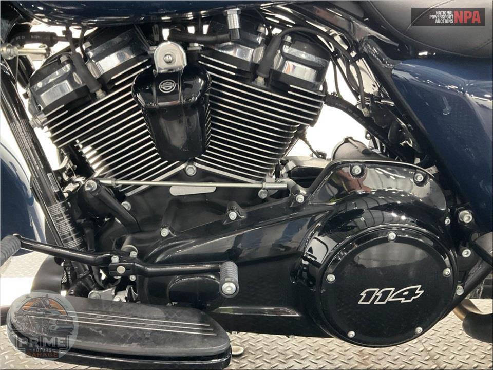 2019 Harley-Davidson FLHXS STREET GLIDE SPECIAL — фото 7