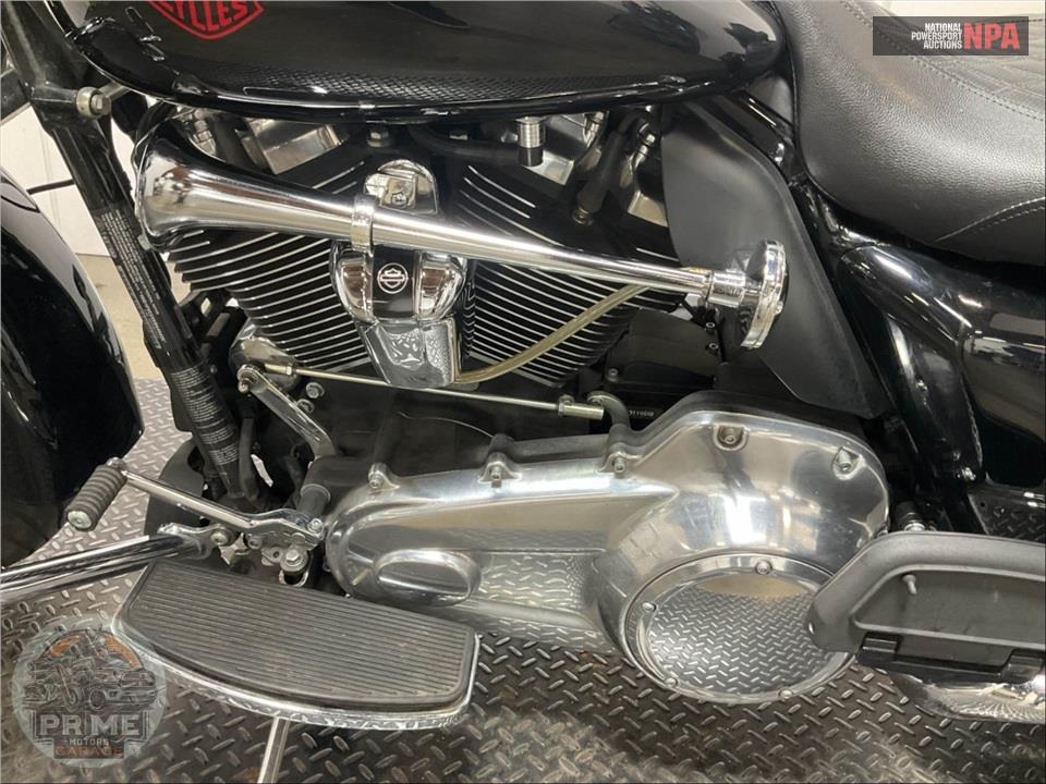 2019 Harley-Davidson FLHT ELECTRA GLIDE STANDARD — фото 7