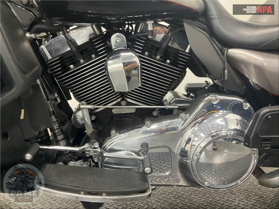 2016 Harley-Davidson FLHTKL ULTRA LIMITED LOW — фото 7