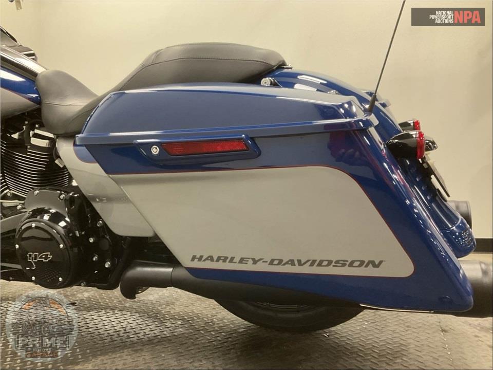 2023 Harley-Davidson FLTRXS ROAD GLIDE SPECIAL — фото 14