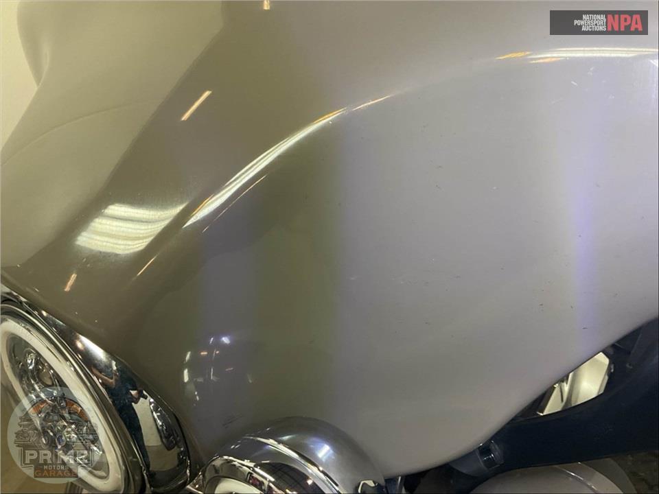 2013 Harley-Davidson FLHTCUTG TRIGLIDE UL CLSC — фото 17
