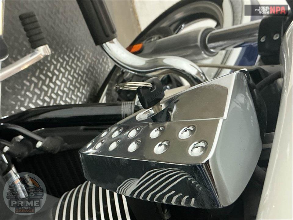 2011 Victory Motorcycles VEGAS 2-TONE — фото 10