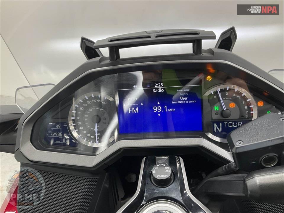 2021 Honda GL1800D GOLDWING TOUR DCT — фото 5