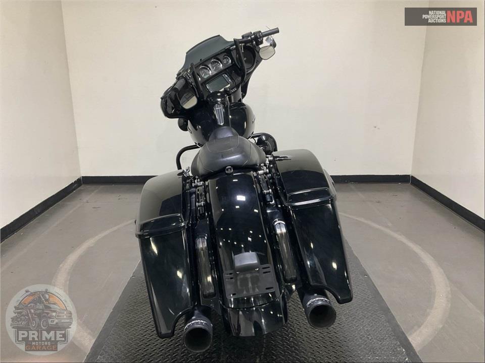 2018 Harley-Davidson FLHXS STREET GLIDE SPECIAL — фото 4