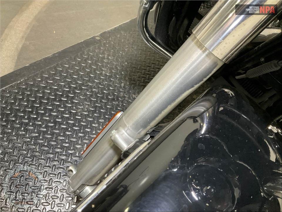 2011 Harley-Davidson FLHTCUTG TRIGLIDE UL CLSC — фото 49