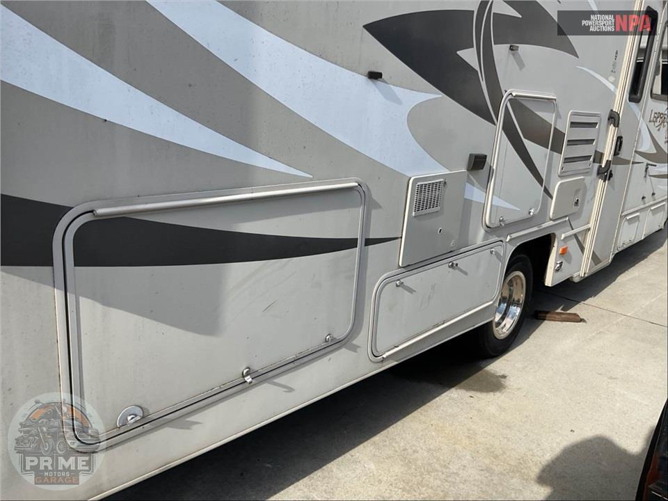 2015 Coachmen By Forest River M-280 DS CHEVROLET 4500 - LEPRECHAUN SERIES — фото 66