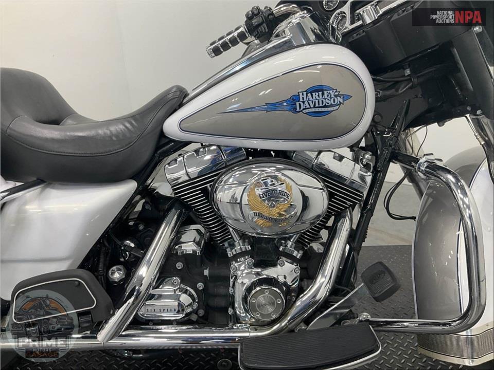 2008 Harley-Davidson FLHTC ELECTRA GLIDE CLASSIC — фото 6