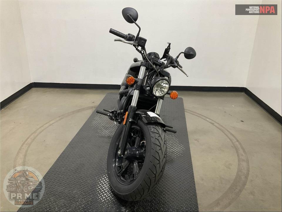 2023 Indian Motorcycle SCOUT BOBBER SIXTY — фото 2
