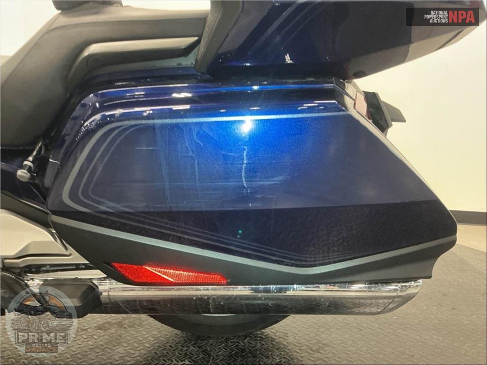 2018 Honda GL1800D GOLDWING TOUR DCT (BLUE) — фото 19