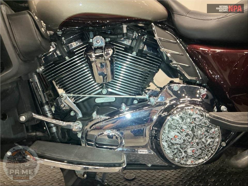 2018 Harley-Davidson FLHTCUTG TRI GLIDE ULTRA — фото 7