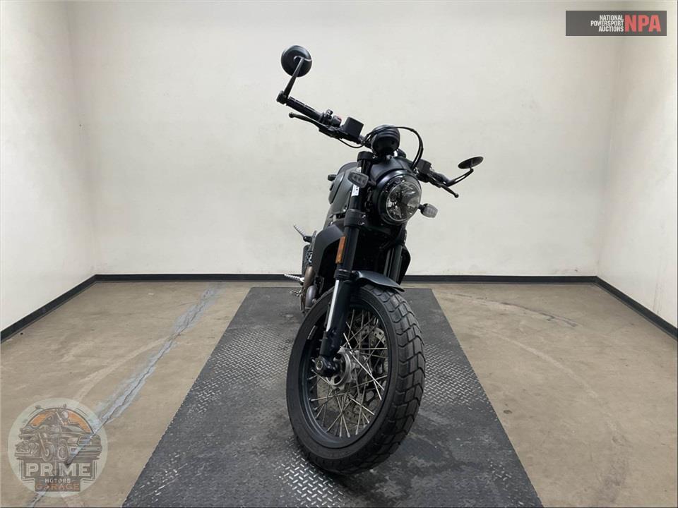 2022 Ducati SCRAMBLER 800 DARK — фото 2