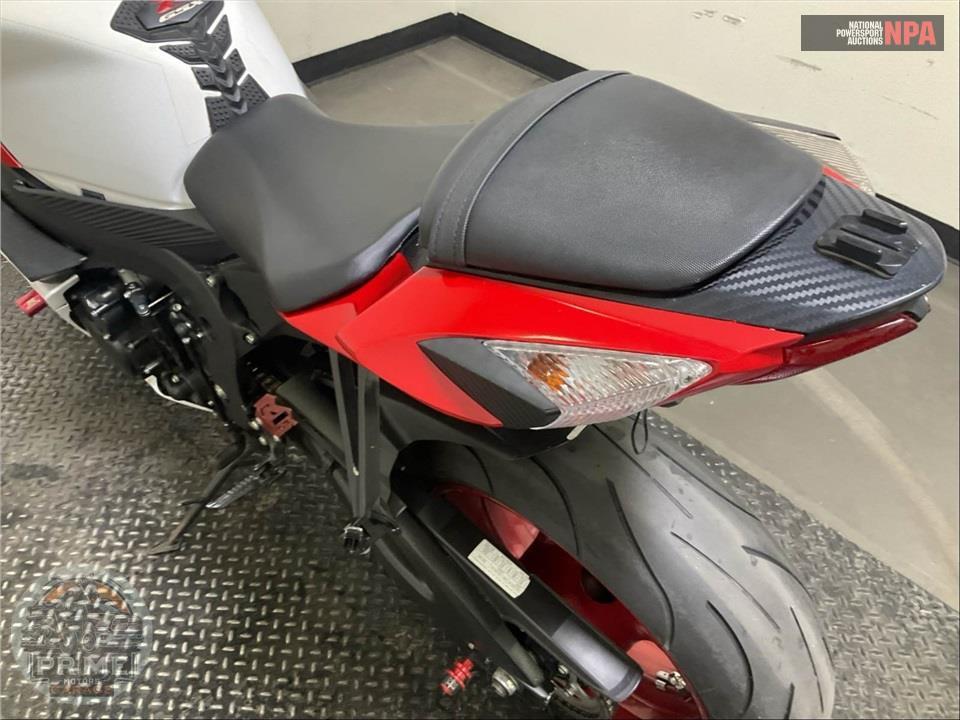 2017 Suzuki GSX-R750L7 — фото 40