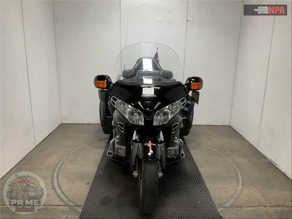 2002 Honda GL18002 GOLDWING — фото 2
