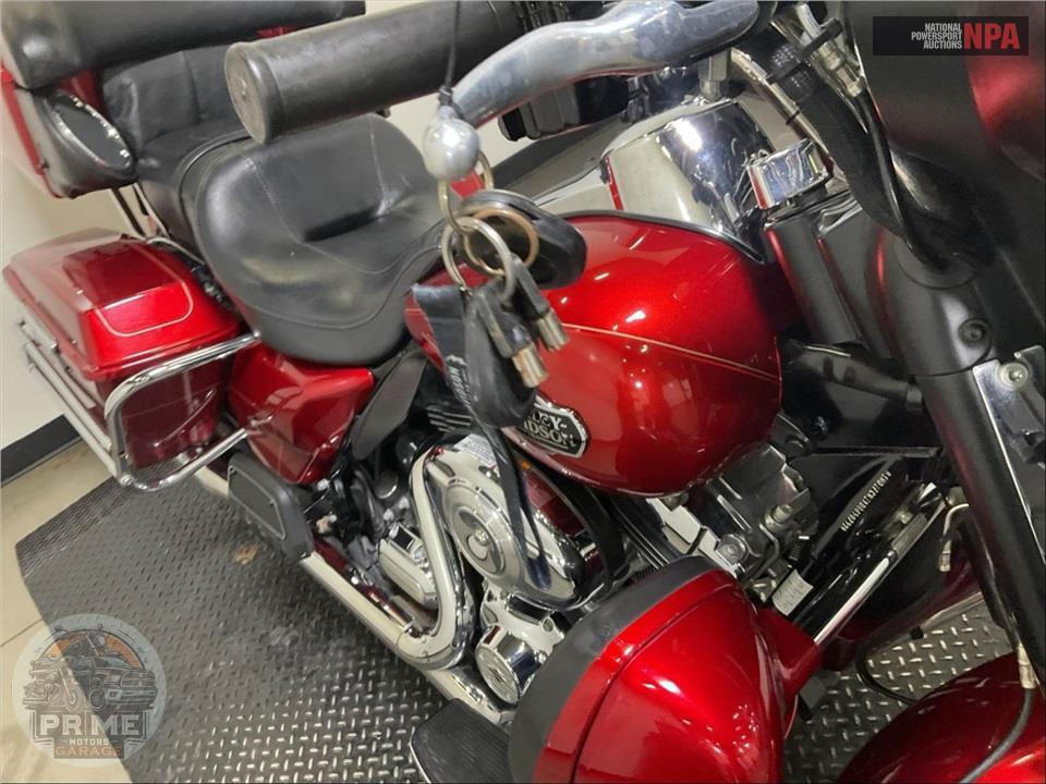 2013 Harley-Davidson FLHTCU UL CLSC EL GLIDE — фото 15