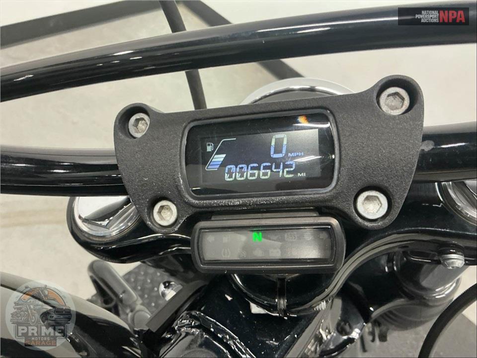 2018 Harley-Davidson FXBB STREET BOB — фото 5